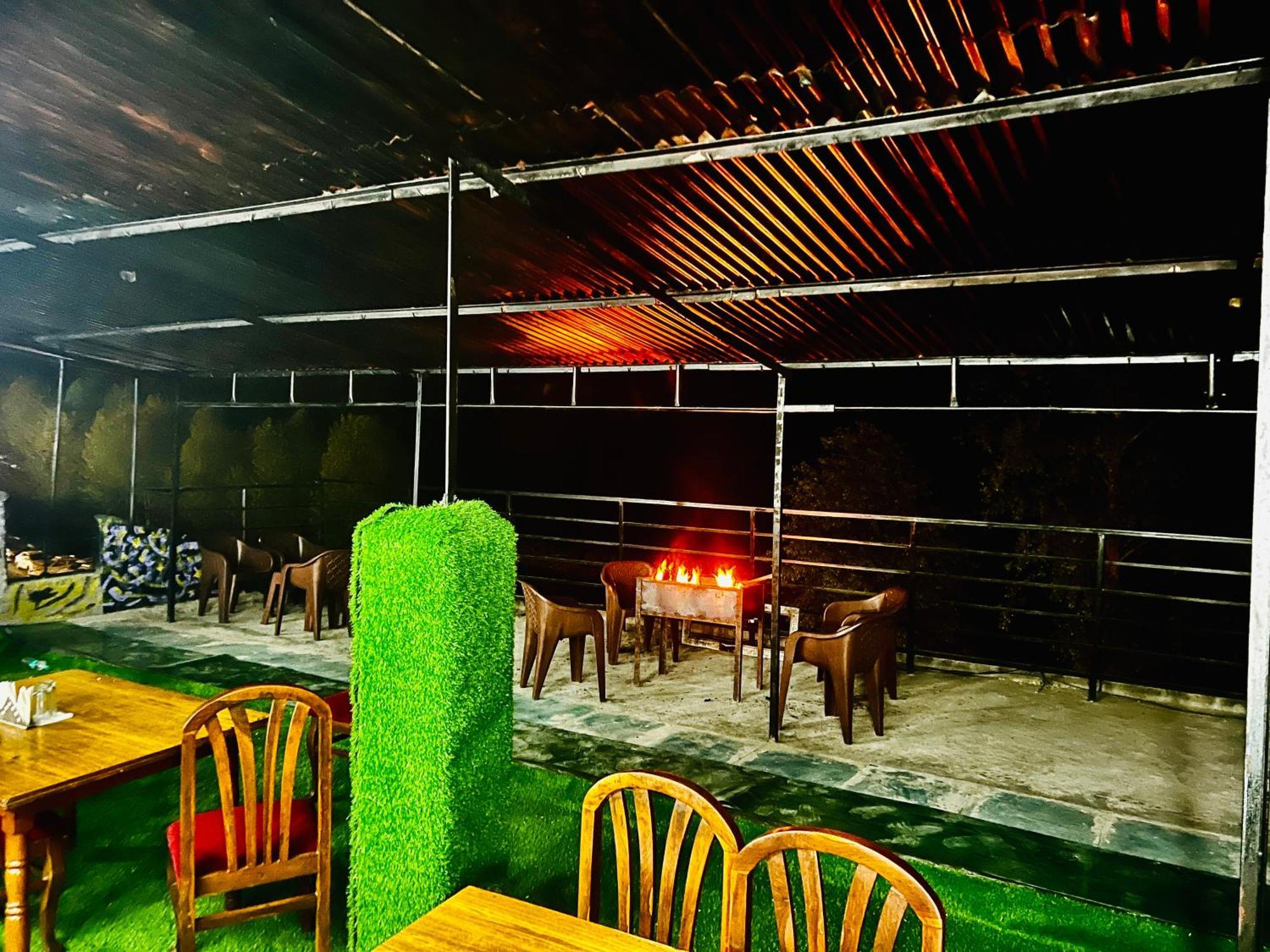 Hotel Green Link -#Near Volvo Bus Stand #Mountain View #River View #Open Terrace Manāli Exterior foto